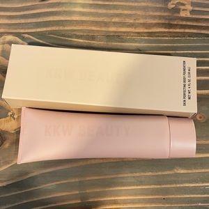 KKW BEAUTY body foundation- medium